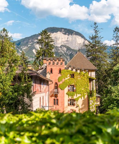 Tenuta Tiefenbrunner Castel Turmhof a Cortaccia