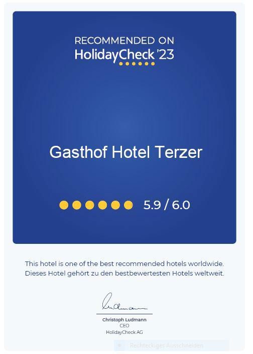 Holidaycheck2023.E